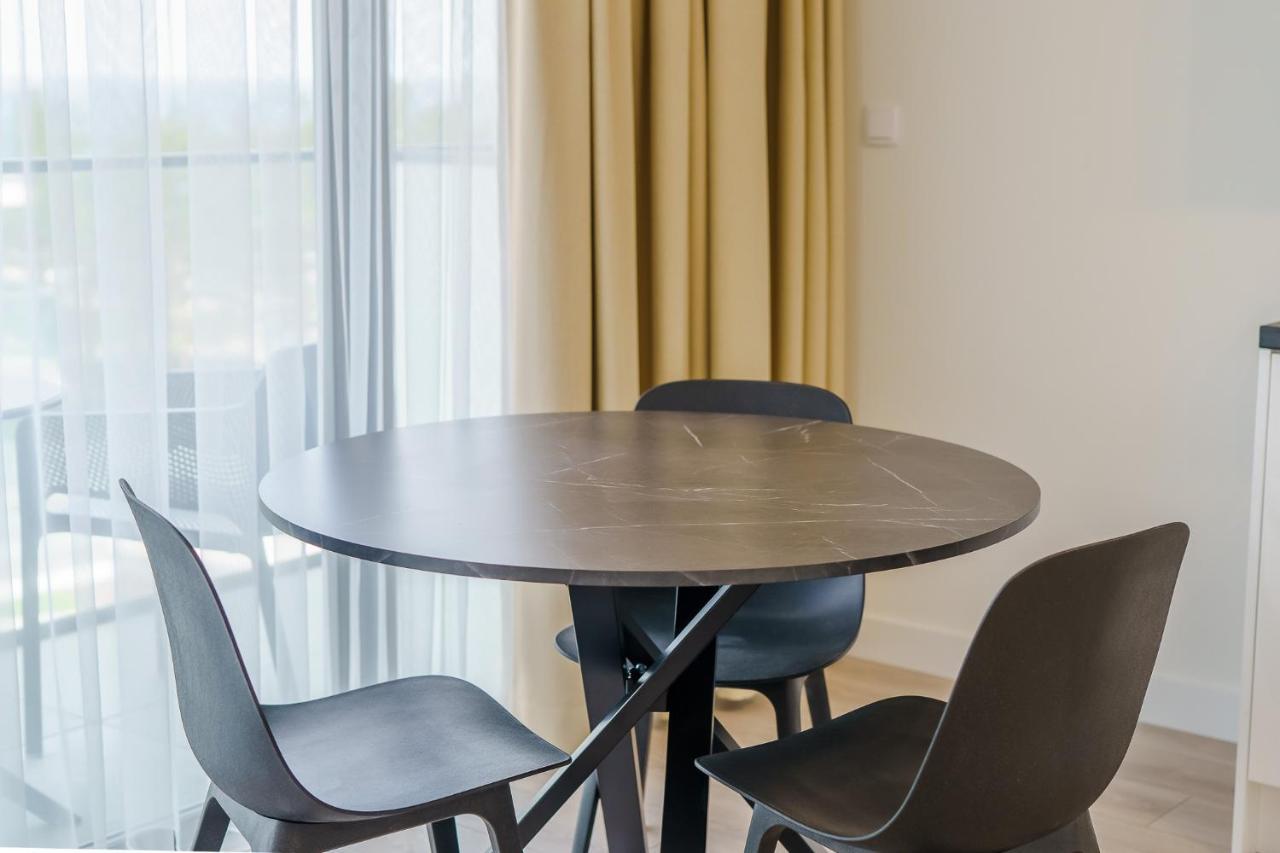 Sea Waves Apartament Resort & Spa 428B By Noclegi Renters Мендзиздрое Екстериор снимка