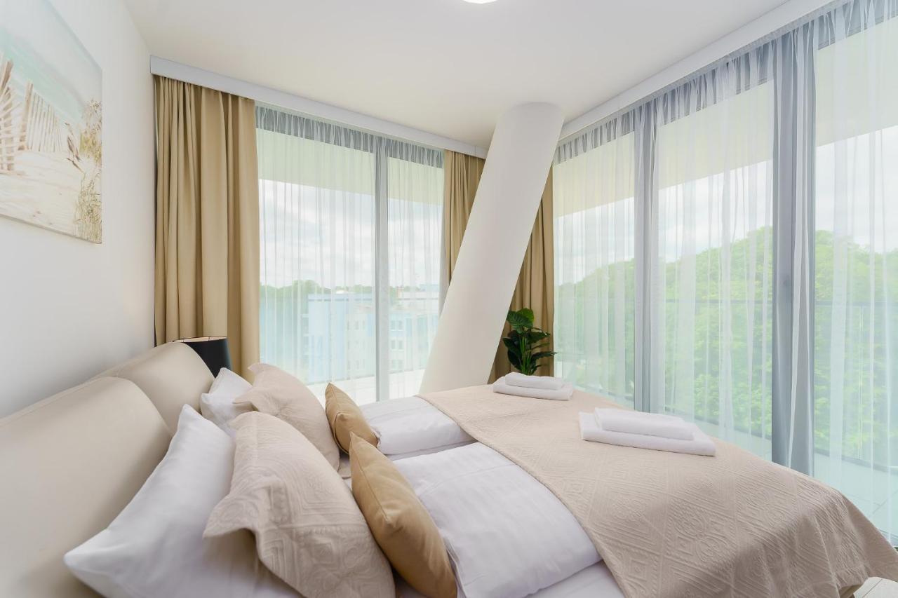 Sea Waves Apartament Resort & Spa 428B By Noclegi Renters Мендзиздрое Екстериор снимка